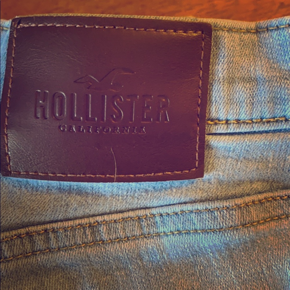 Hollister jeans